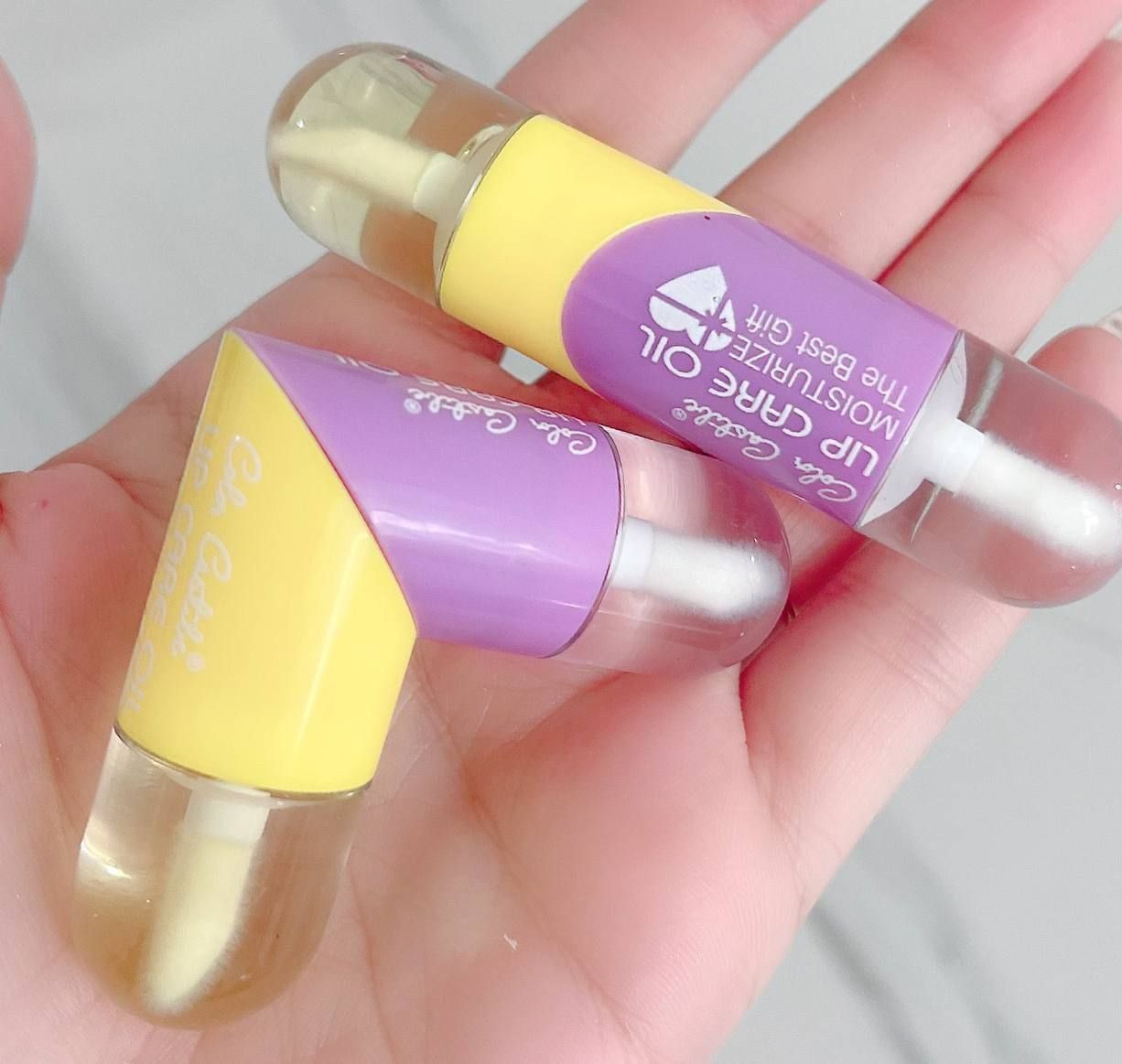 2 In 1 Moisturizing Lip Plumper Gloss, Instant Plumping Lip Oil, Brighten Lip Care Oil 2 In 1 Moisturizing Lip Plumper Gloss, Instant Plumping Lip Oil, Brighten Lip Care Oil